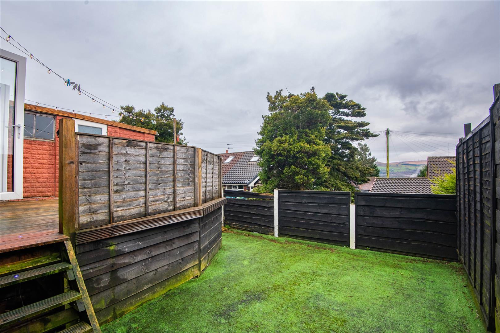Hillside Avenue, Bolton